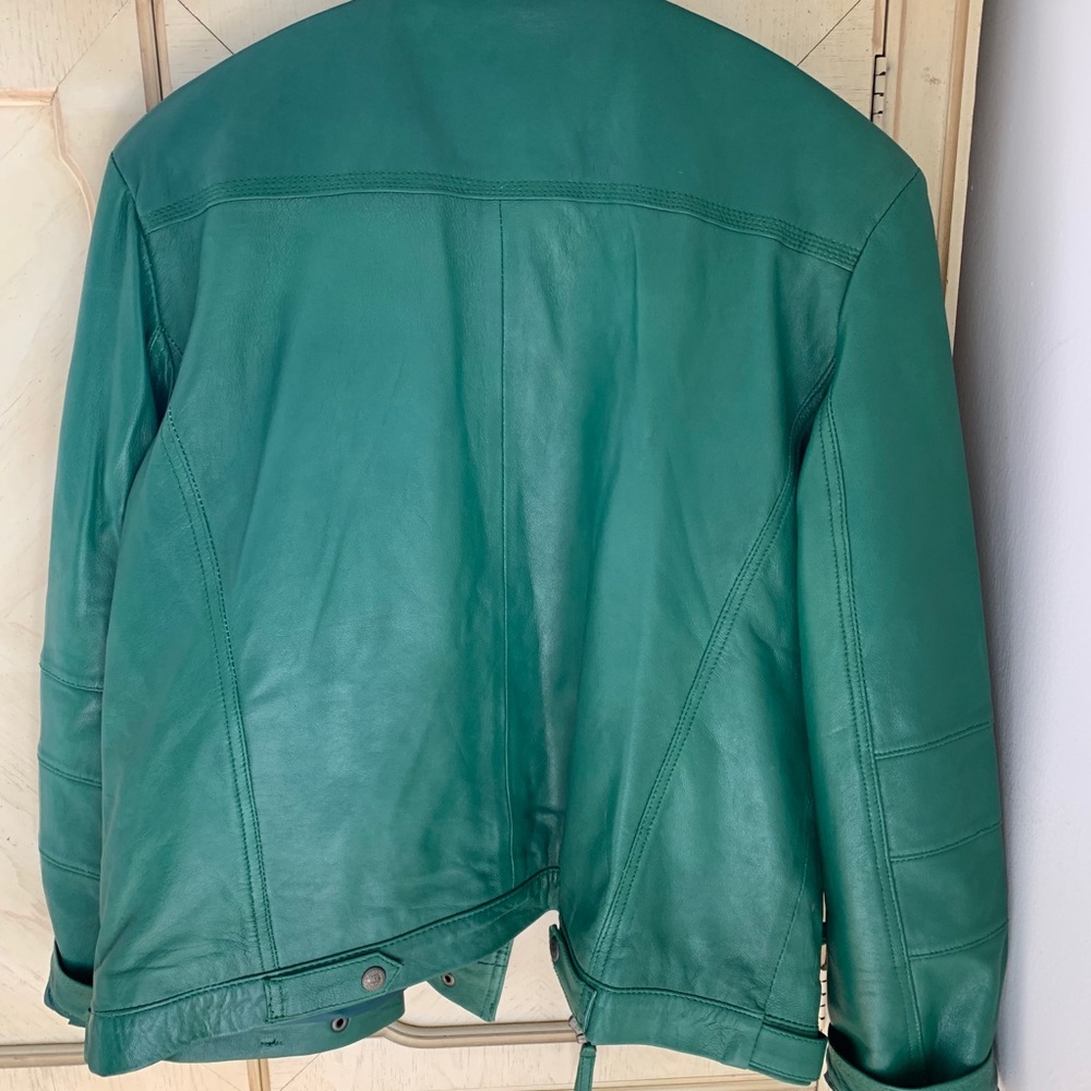 Nice Leather Jacket. - image 2